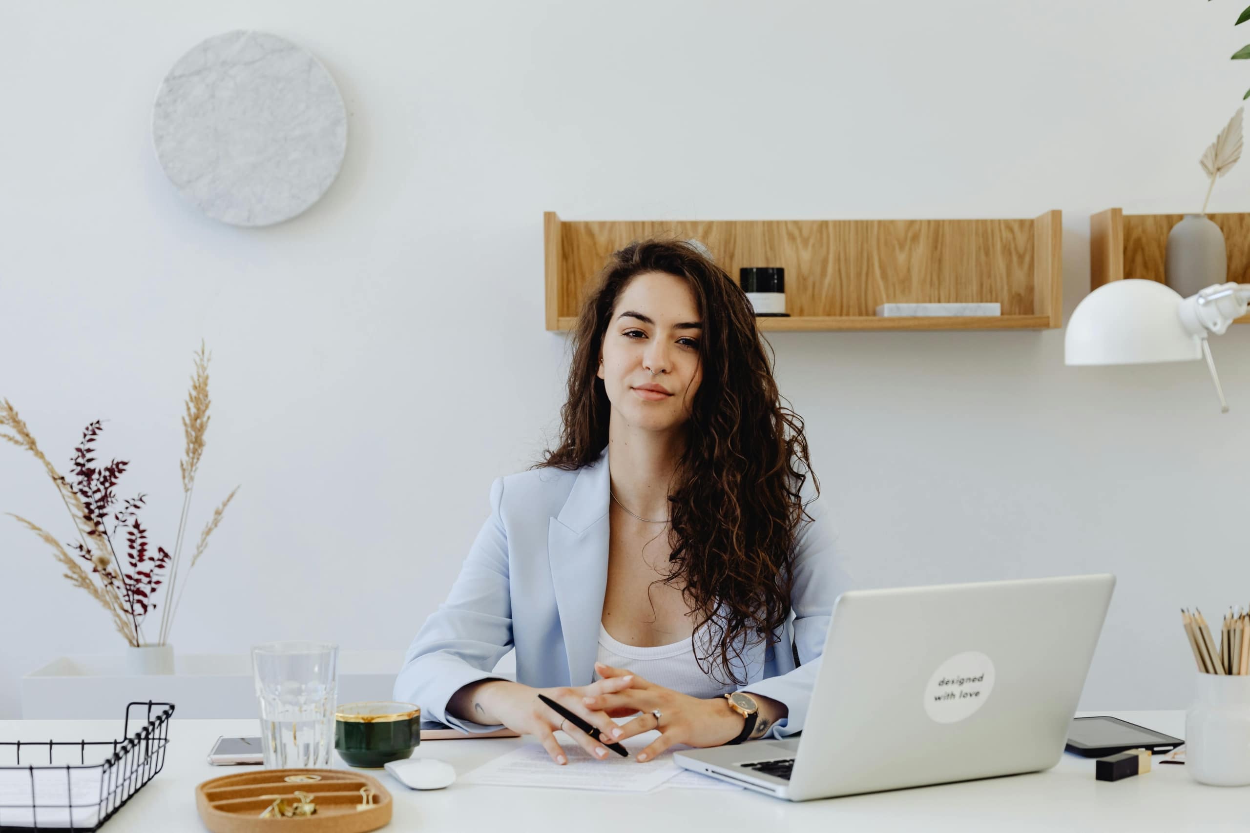 Wo sind die Innovatorinnen der Region Stuttgart? Jetzt bewerben für den European Prize for Women Innovators 2026
